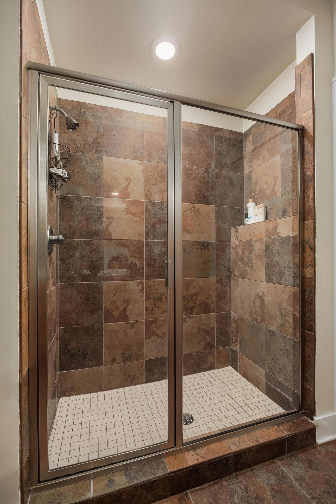 129 Walnut Street, 319