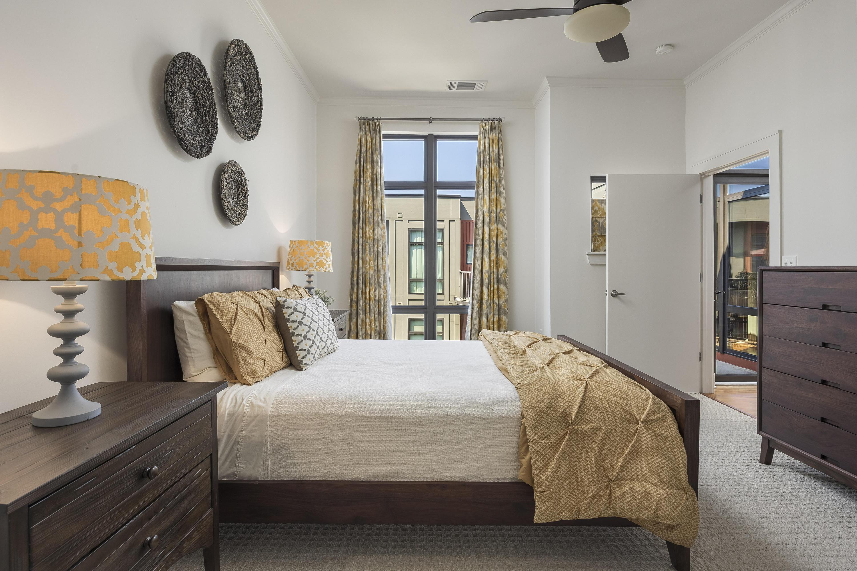 129 Walnut Street, 319