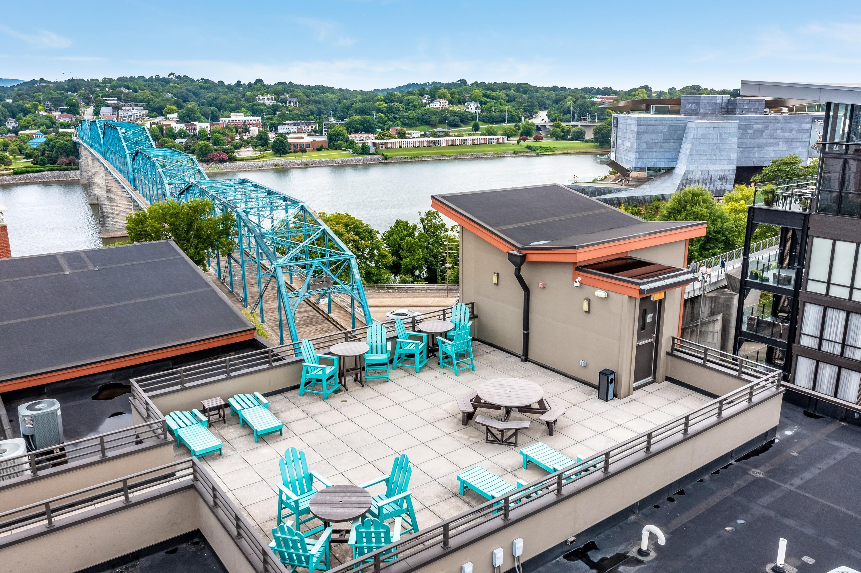 129 Walnut Street, 319