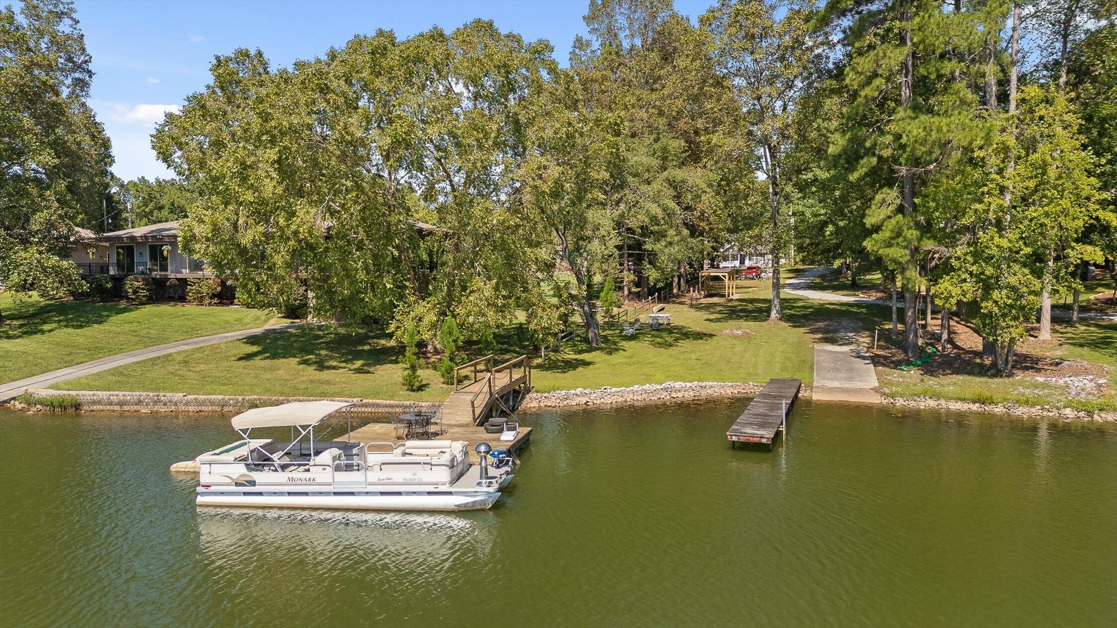 2338 Stonesage Road