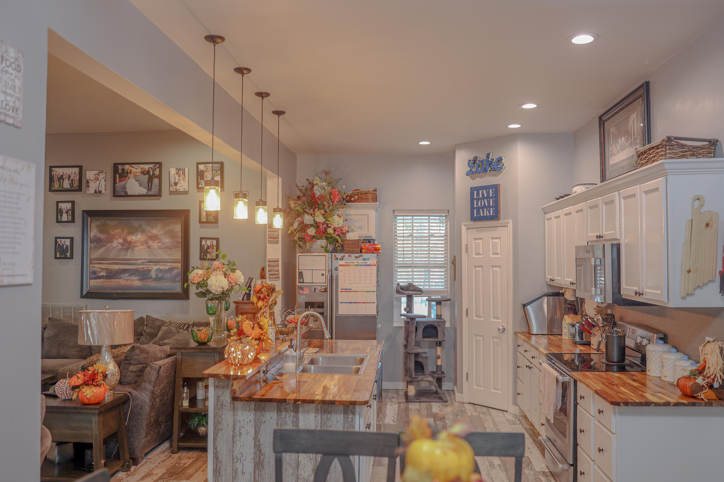 2338 Stonesage Road