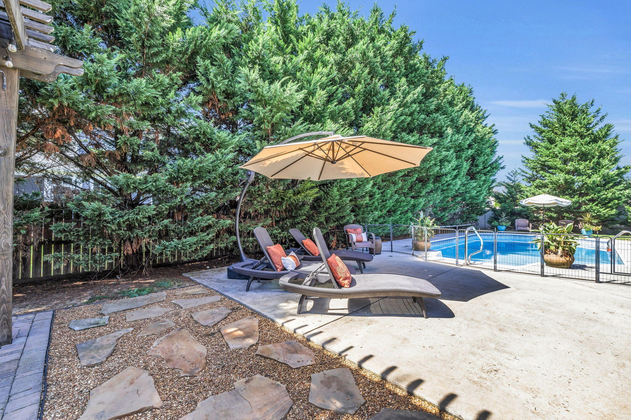 8188 Burgundy Circle