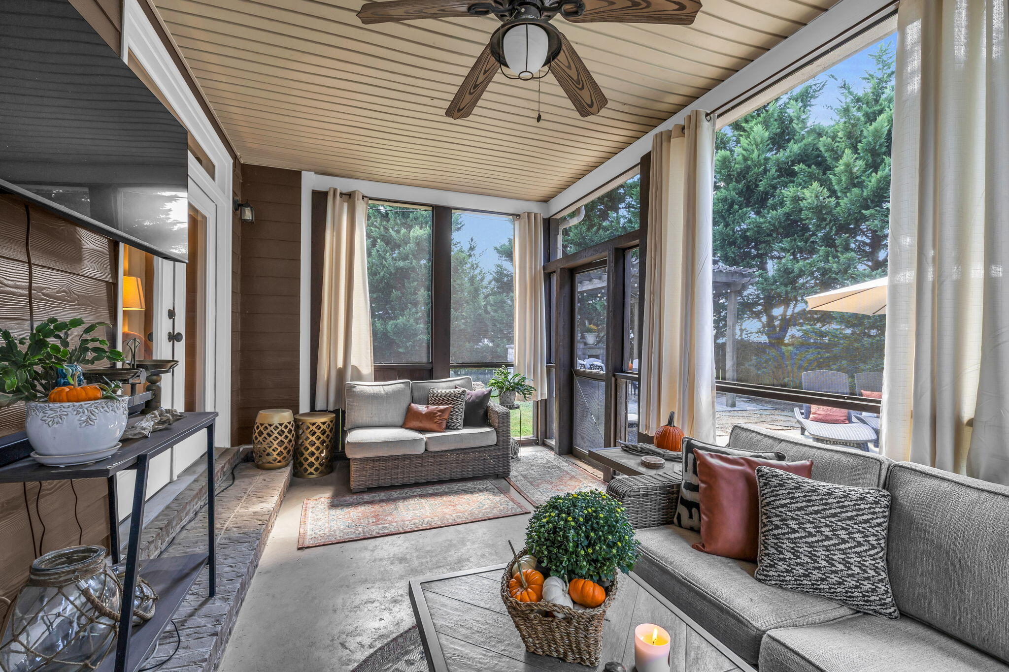 8188 Burgundy Circle