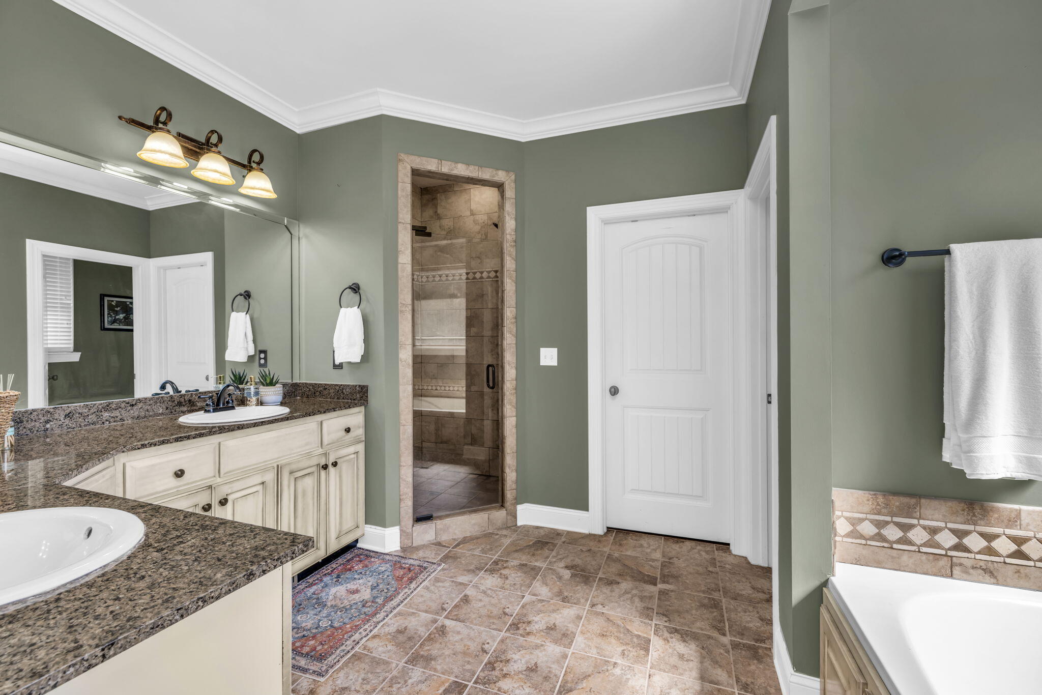 8188 Burgundy Circle