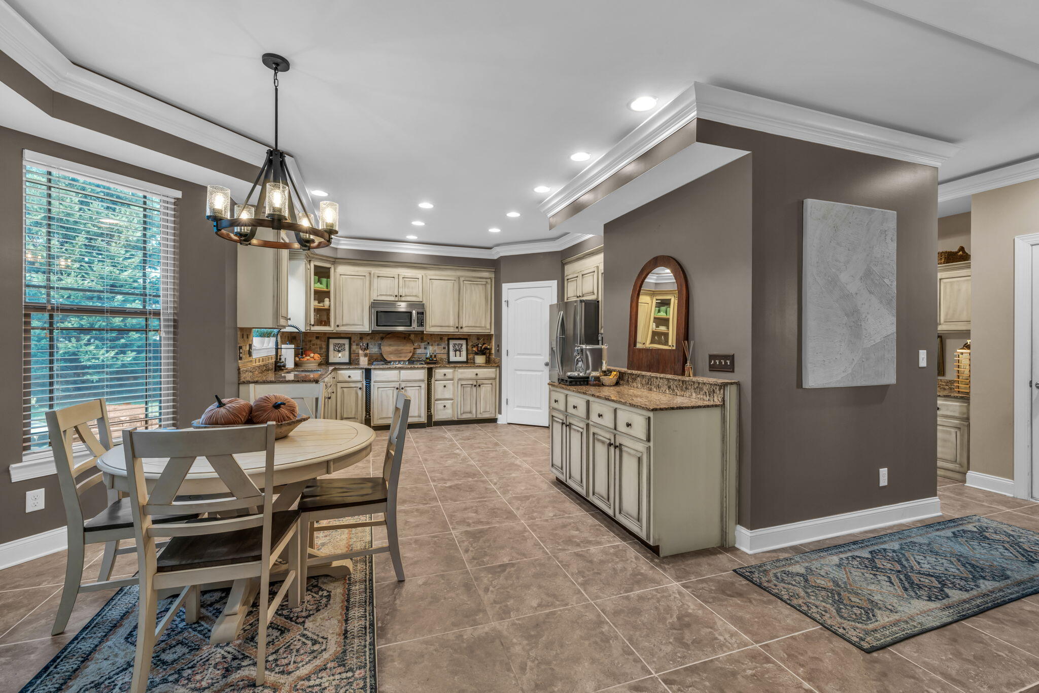 8188 Burgundy Circle