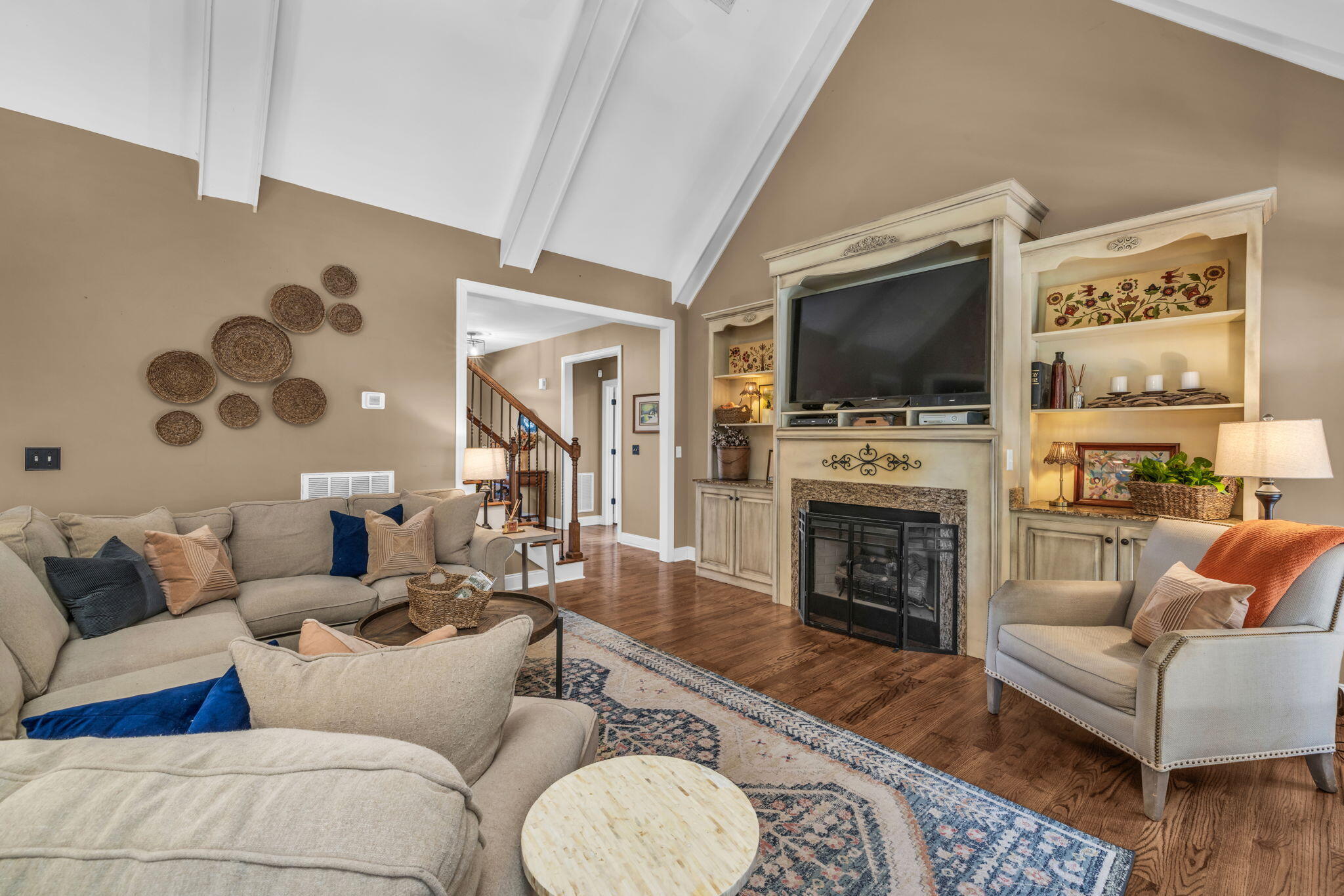 8188 Burgundy Circle