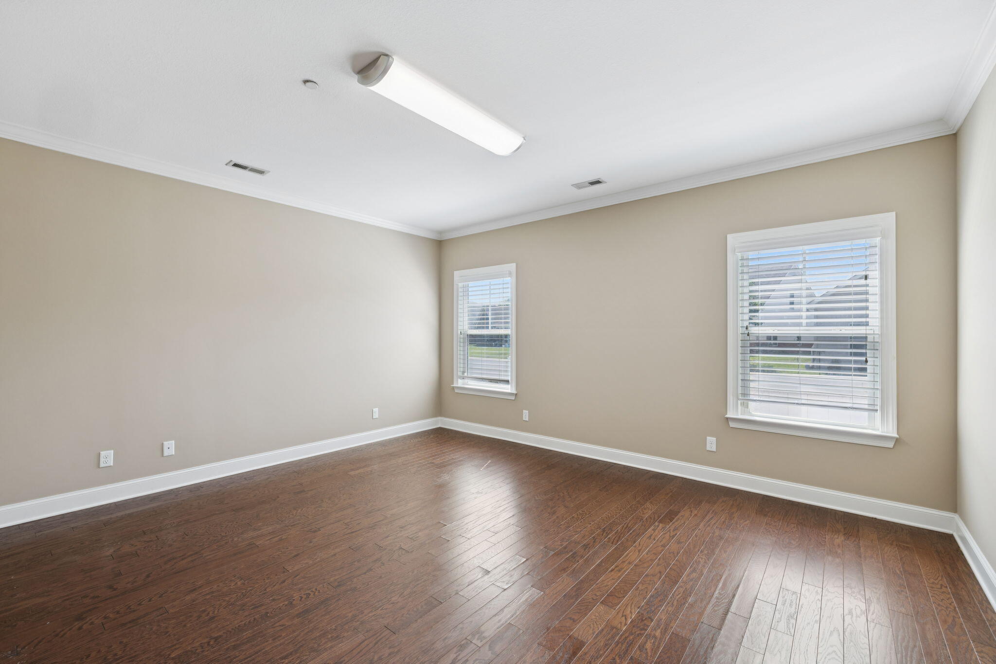 5459 Mandarin Circle