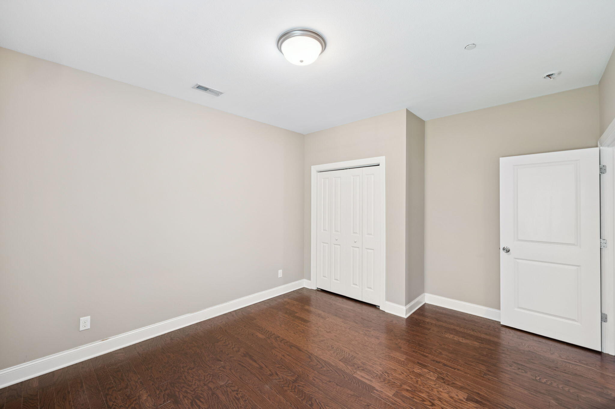 5459 Mandarin Circle