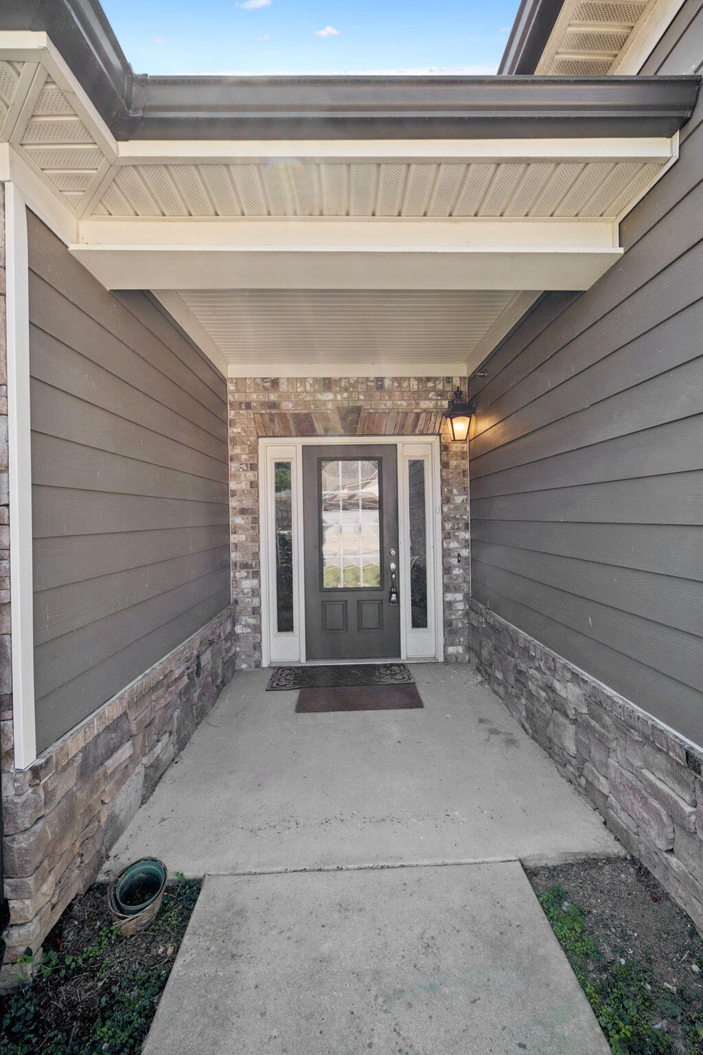 5459 Mandarin Circle