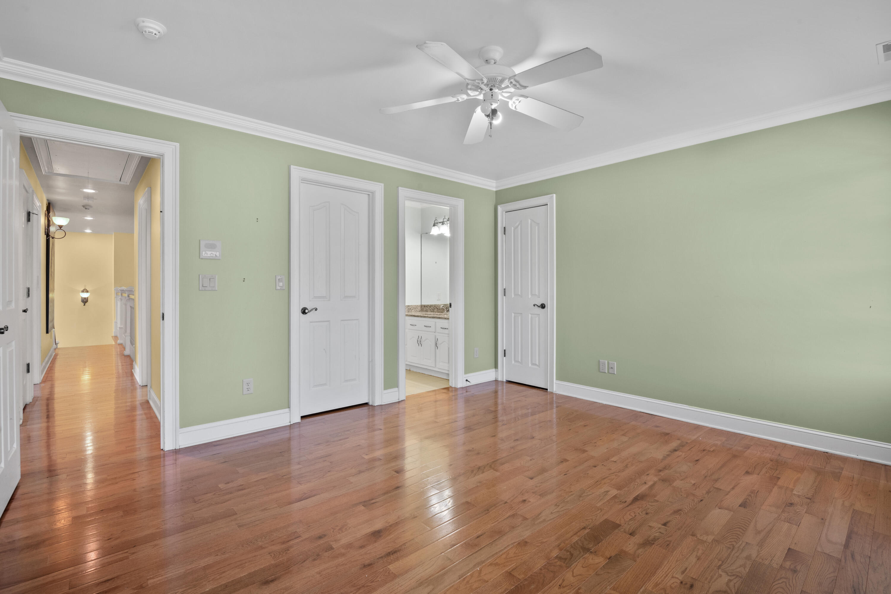 825 Dennis Avenue