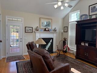 619 Outlook Circle