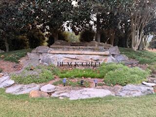 619 Outlook Circle