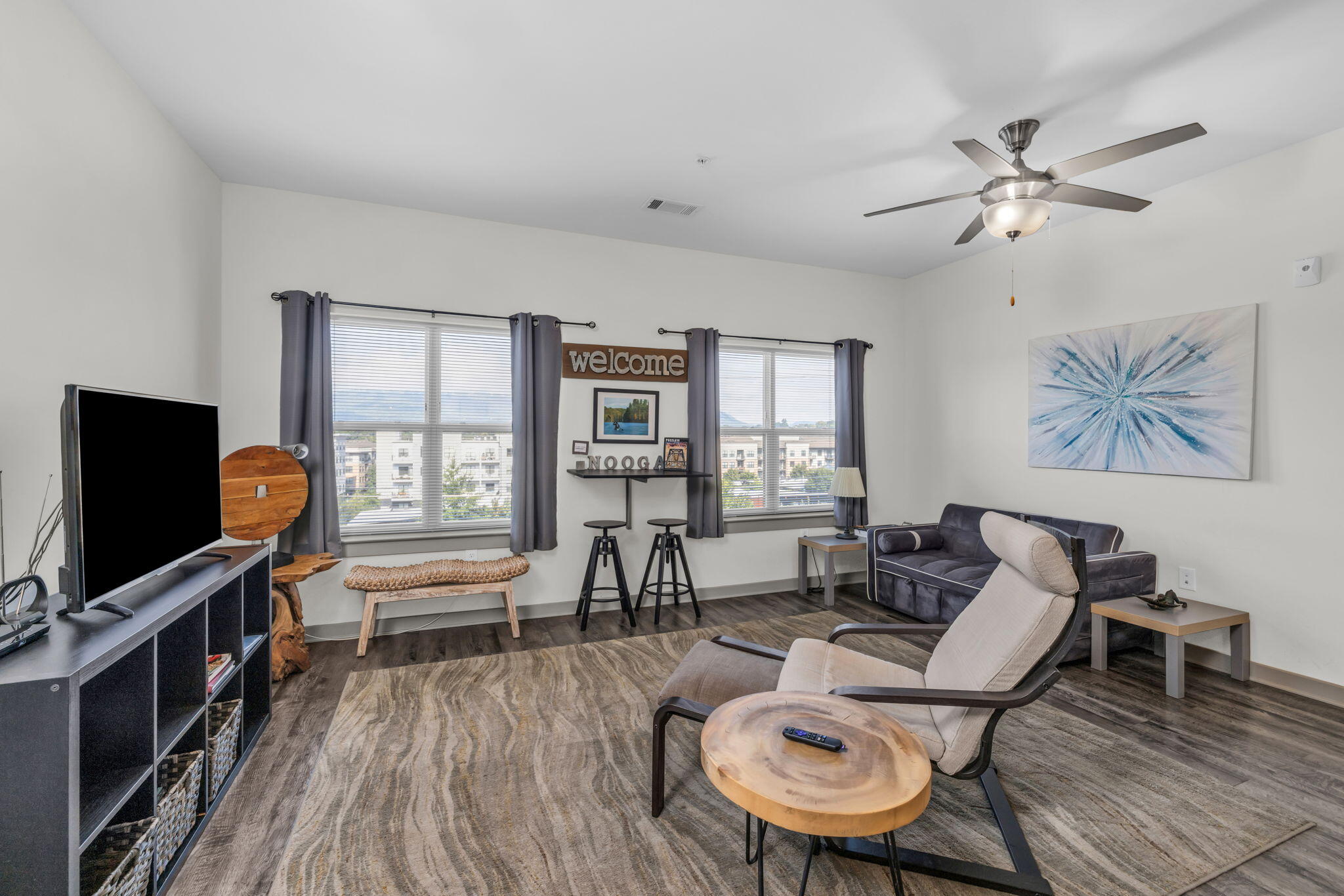 804 Riverfront Parkway, 310