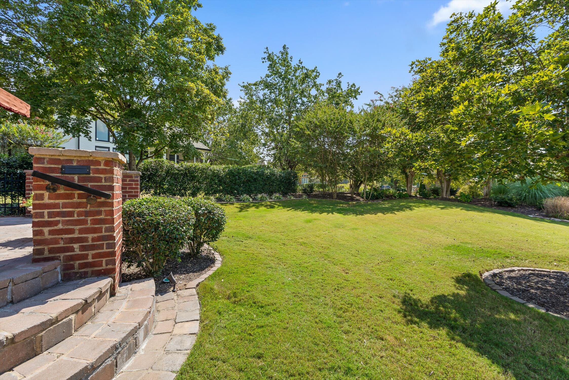 302 Willow Glen Road