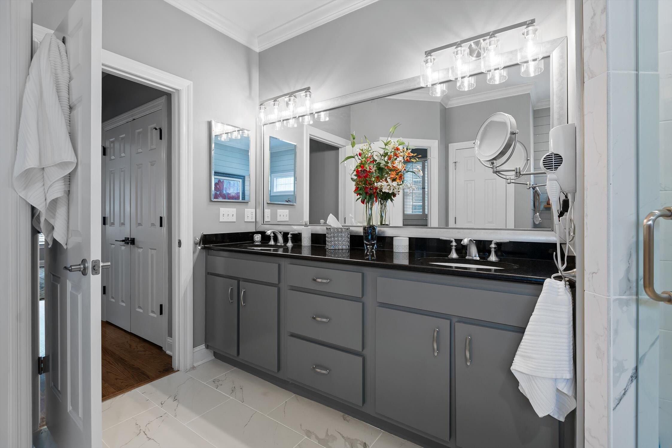 302 Willow Glen Road