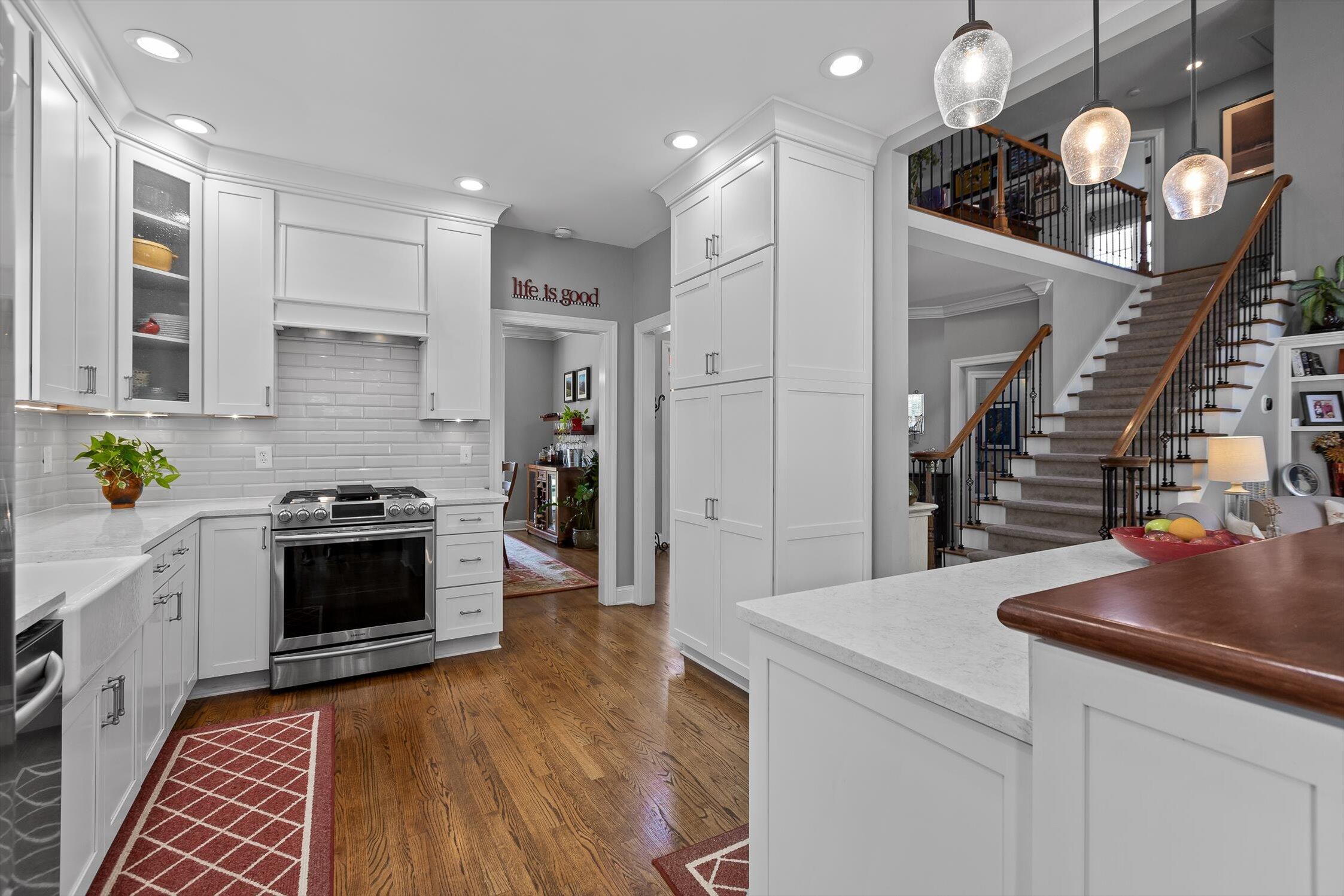 302 Willow Glen Road