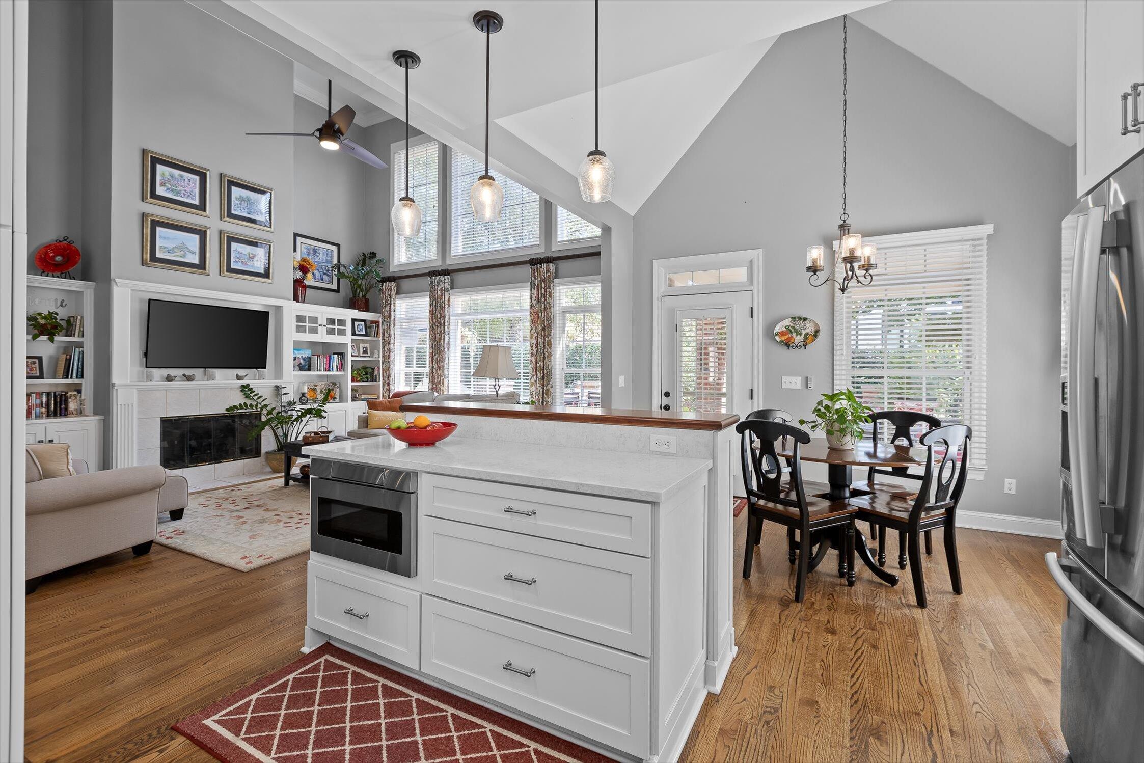 302 Willow Glen Road