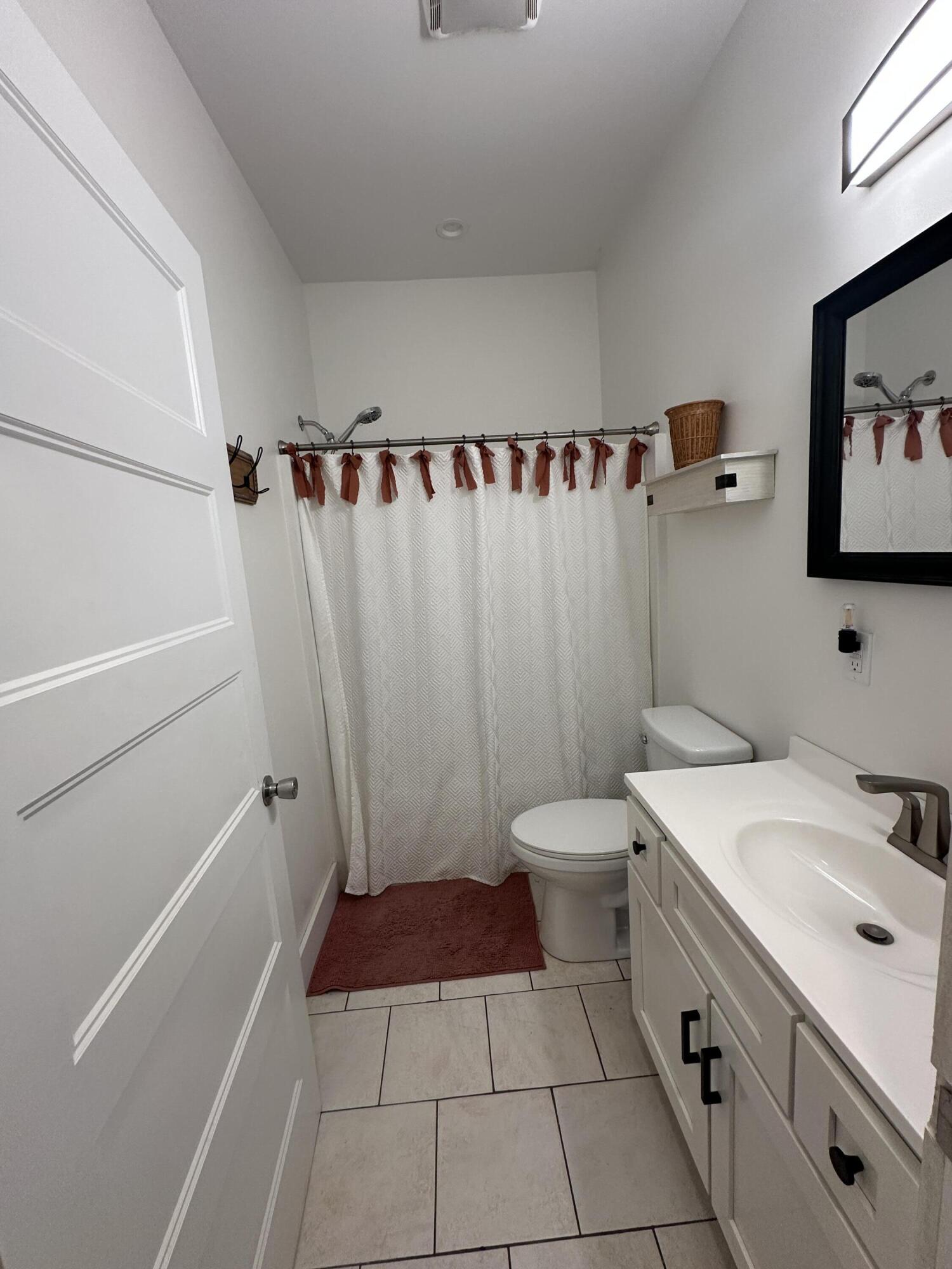 915 Old State Highway 8