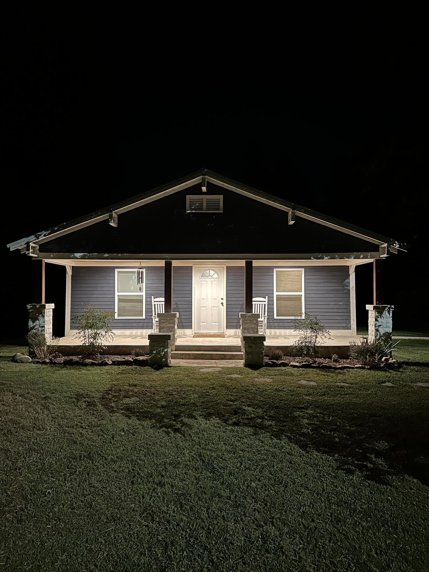 915 Old State Highway 8