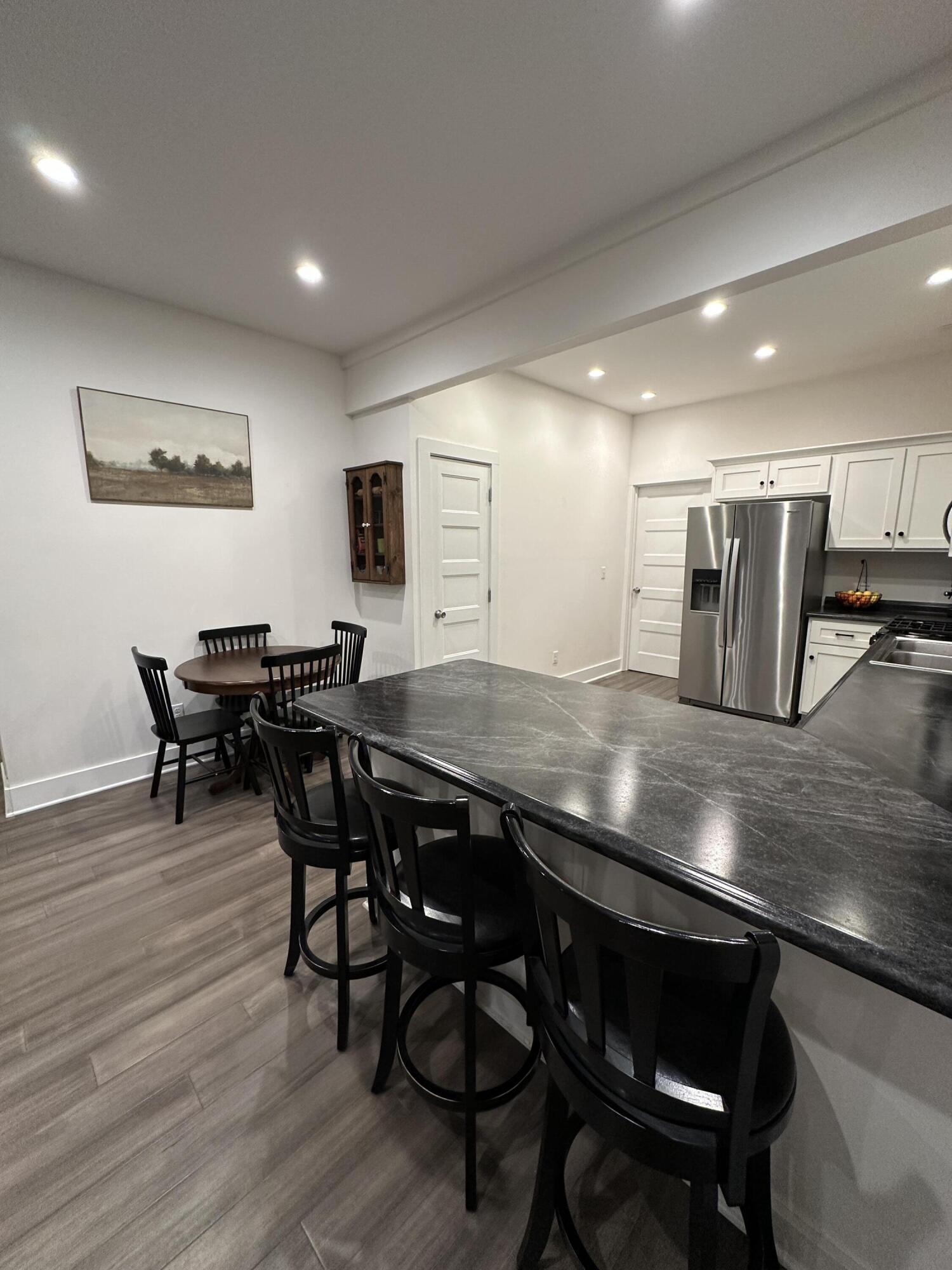 915 Old State Highway 8