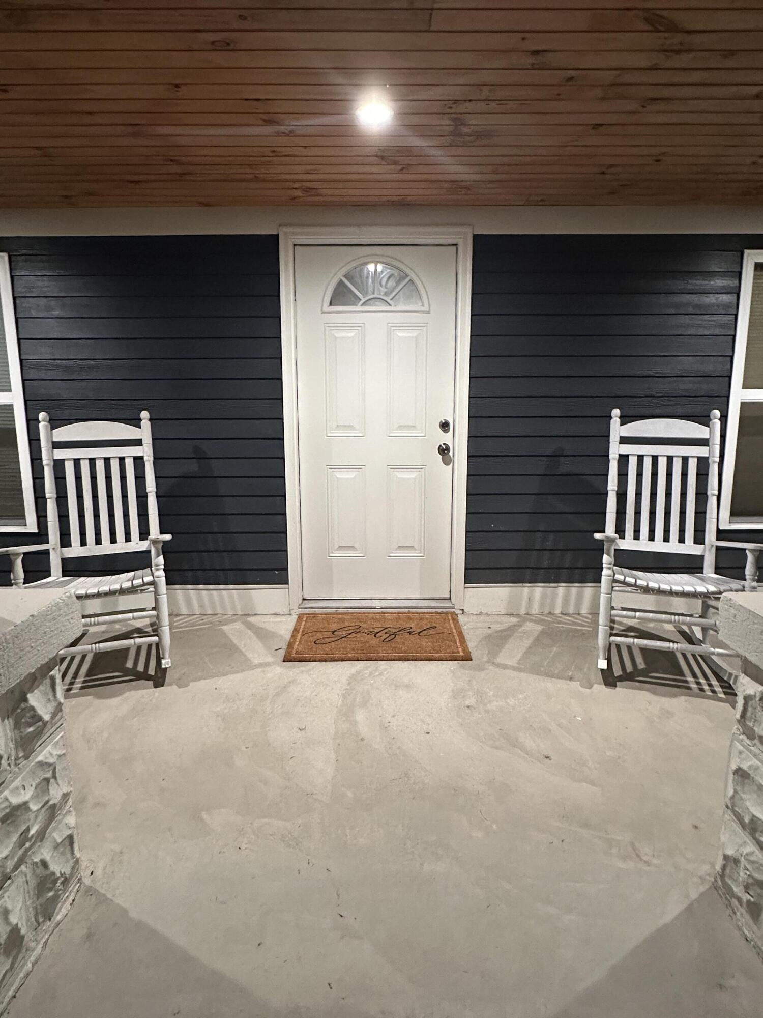 915 Old State Highway 8