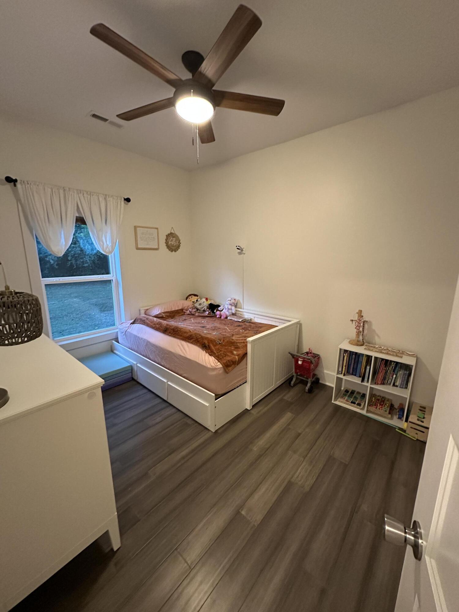 915 Old State Highway 8