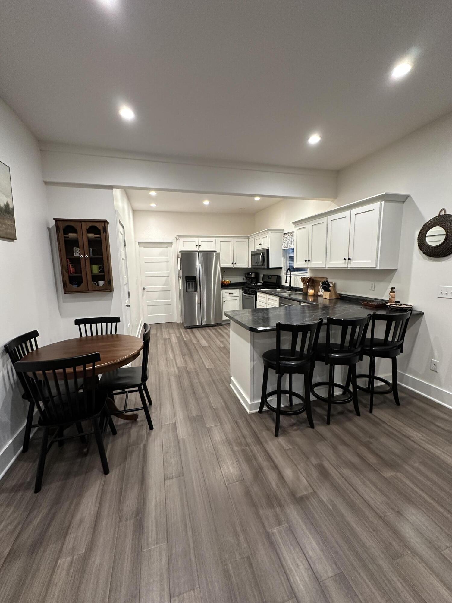 915 Old State Highway 8