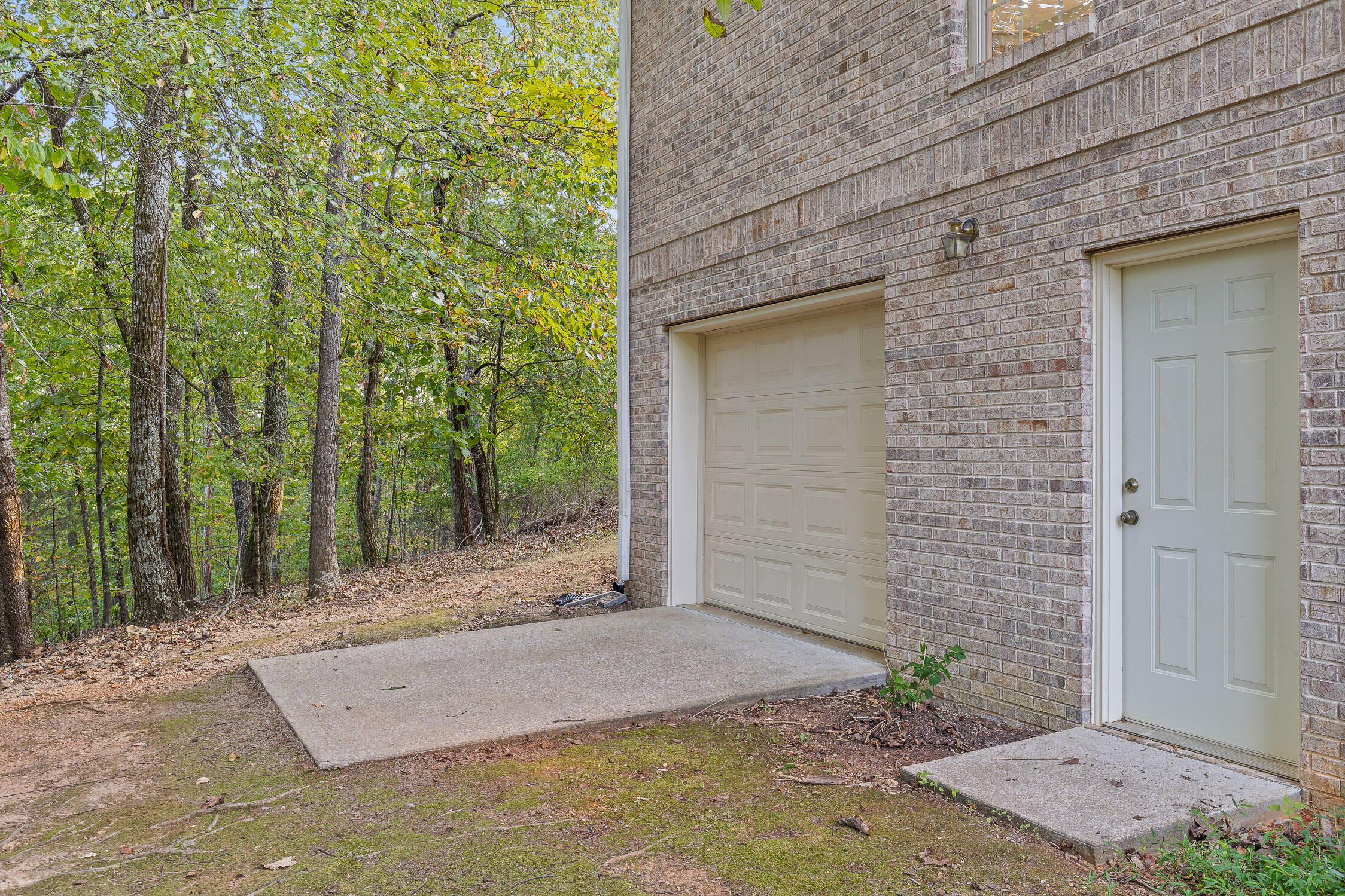 7551 Foster Hixson Cemetery Road