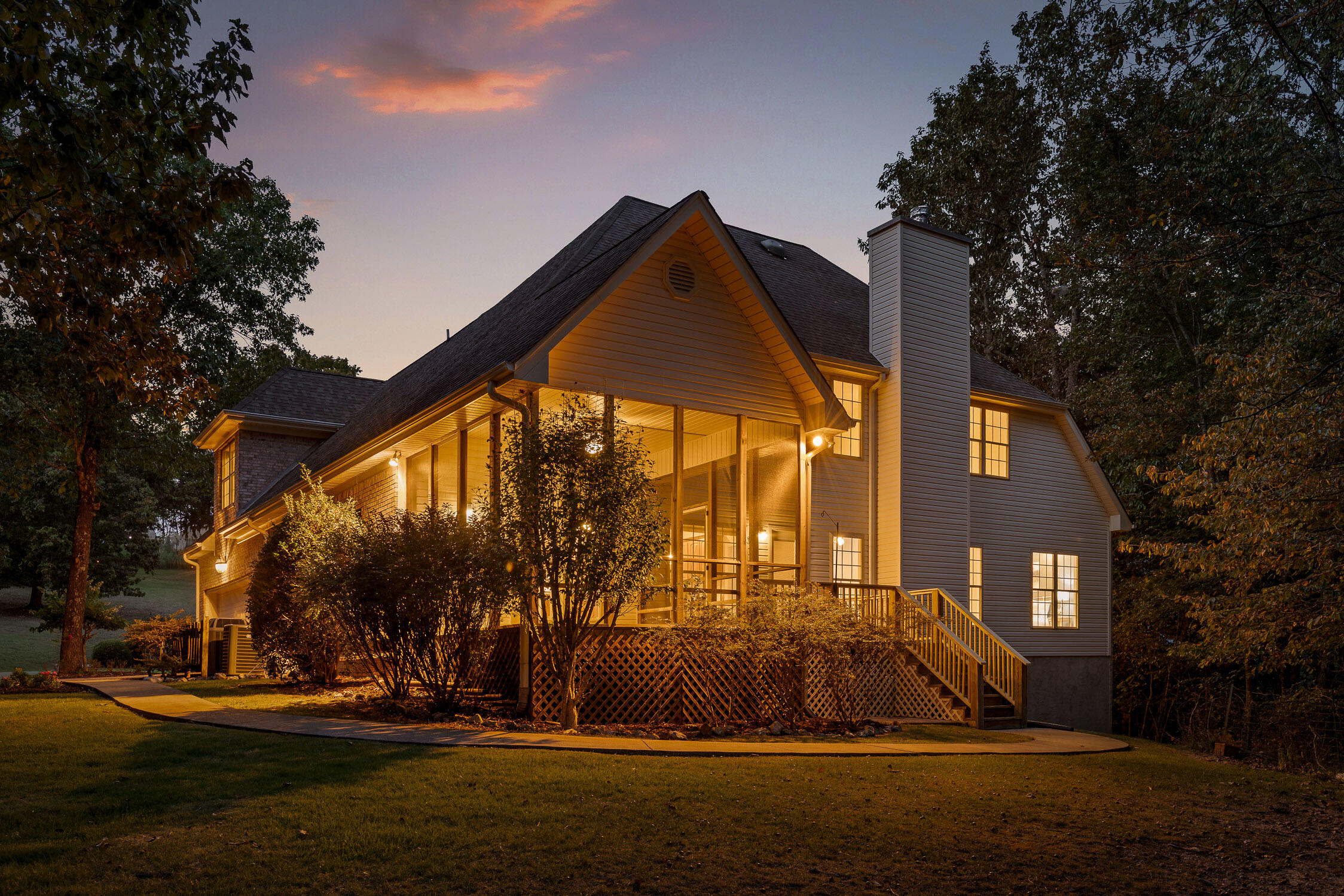 7551 Foster Hixson Cemetery Road