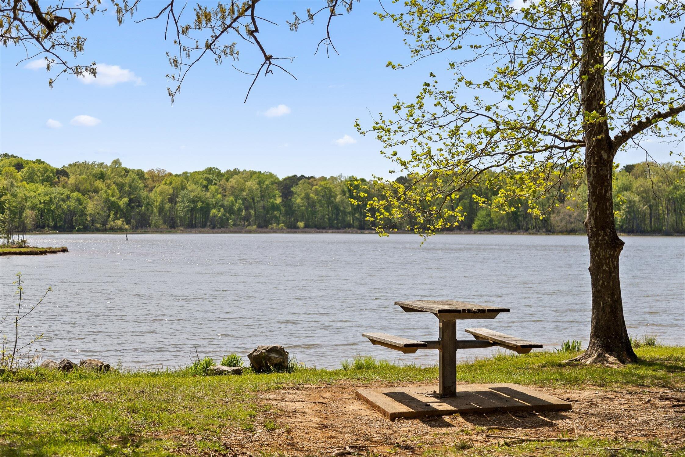 7551 Foster Hixson Cemetery Road