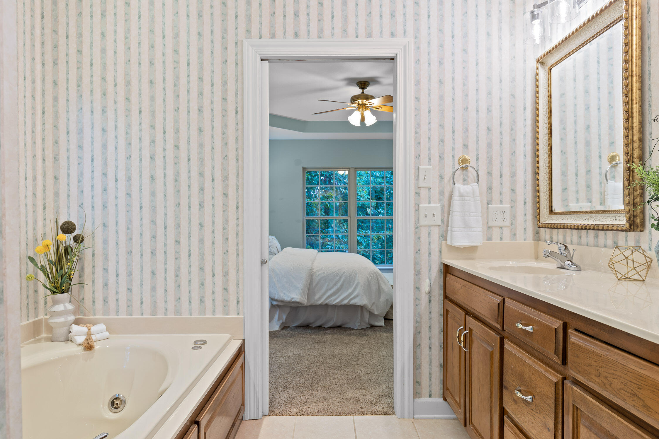 7551 Foster Hixson Cemetery Road