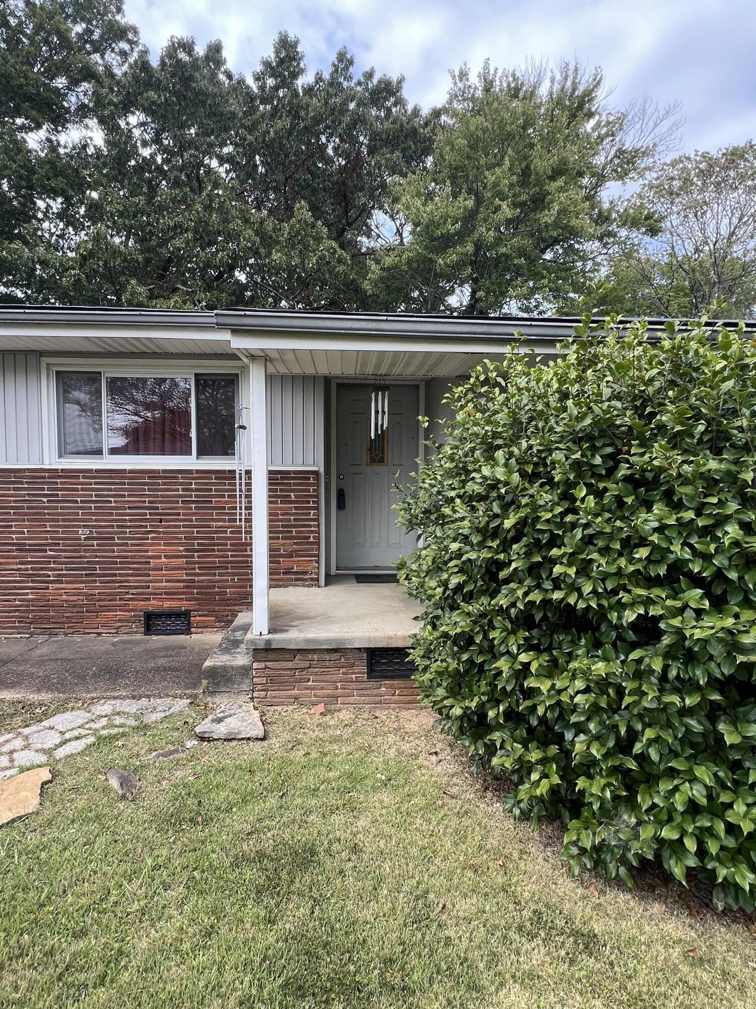 4511 Murray Hills Drive