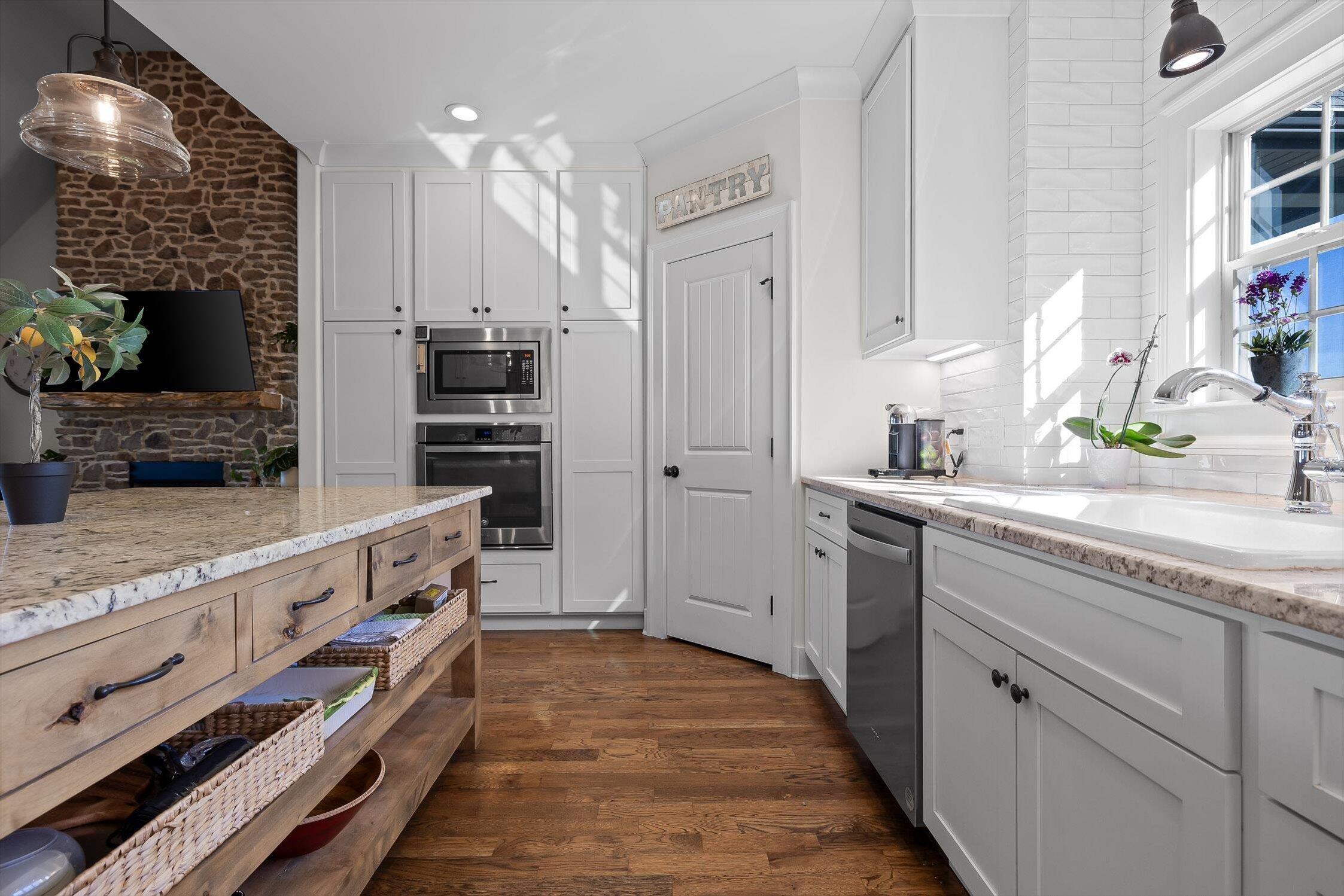 10947 High River Drive