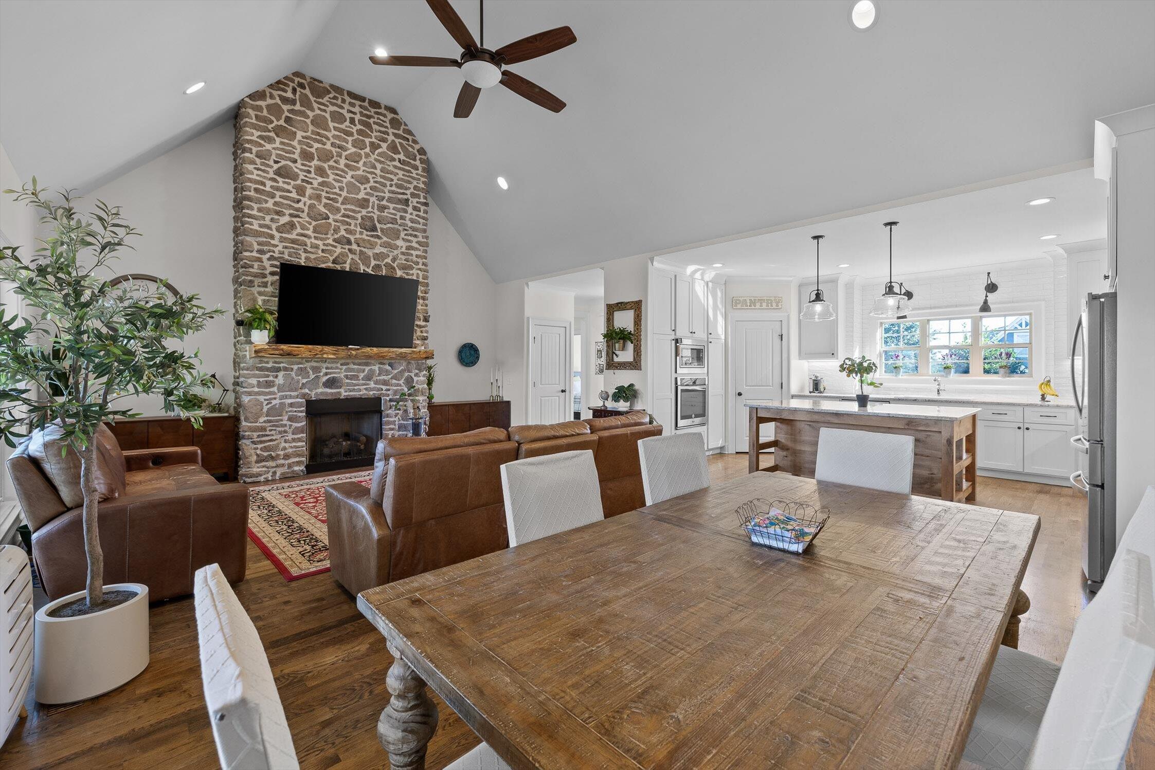 10947 High River Drive