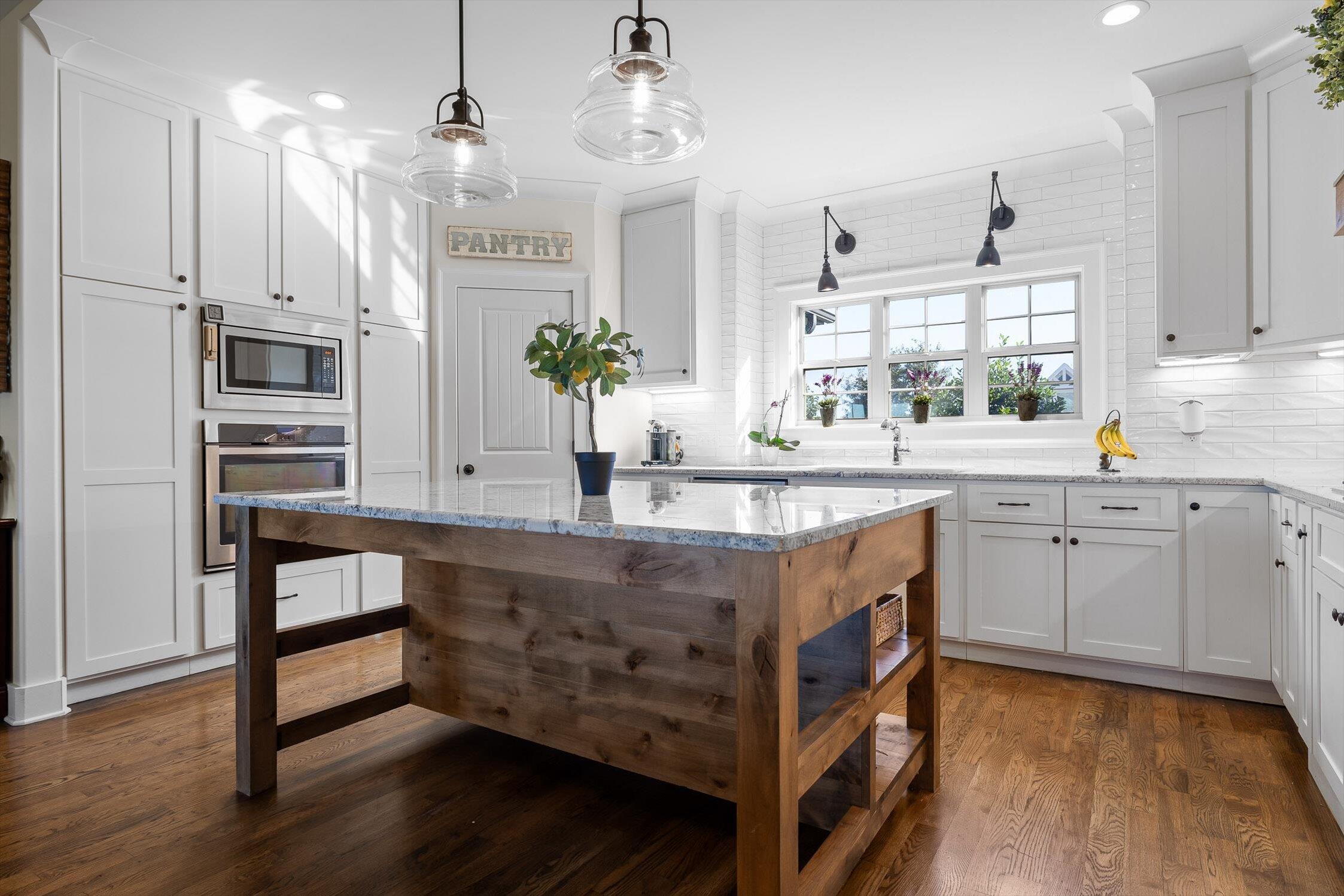 10947 High River Drive