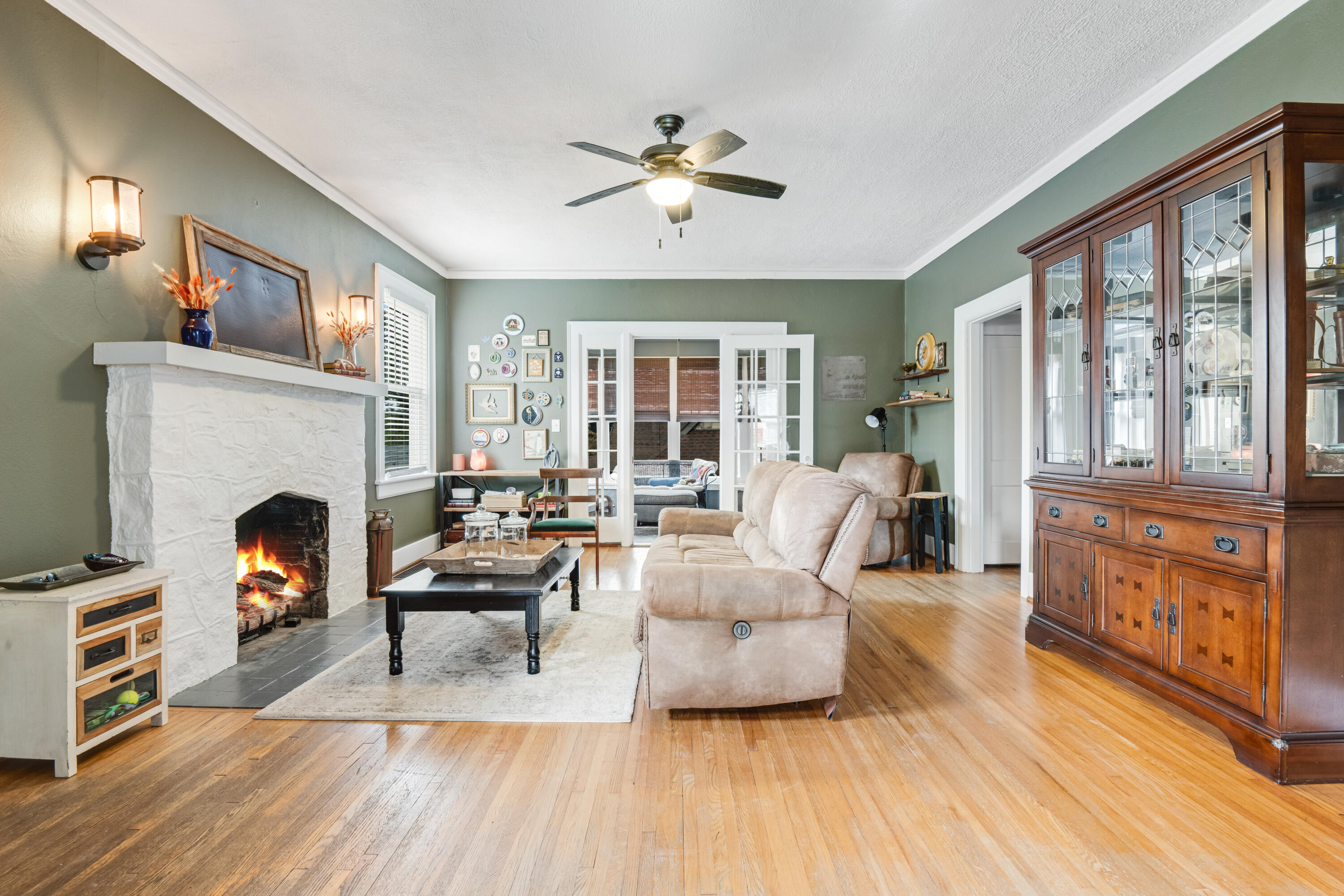 3406 Alta Vista Drive