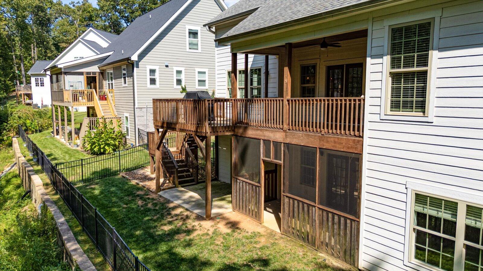 9124 White Ash Drive