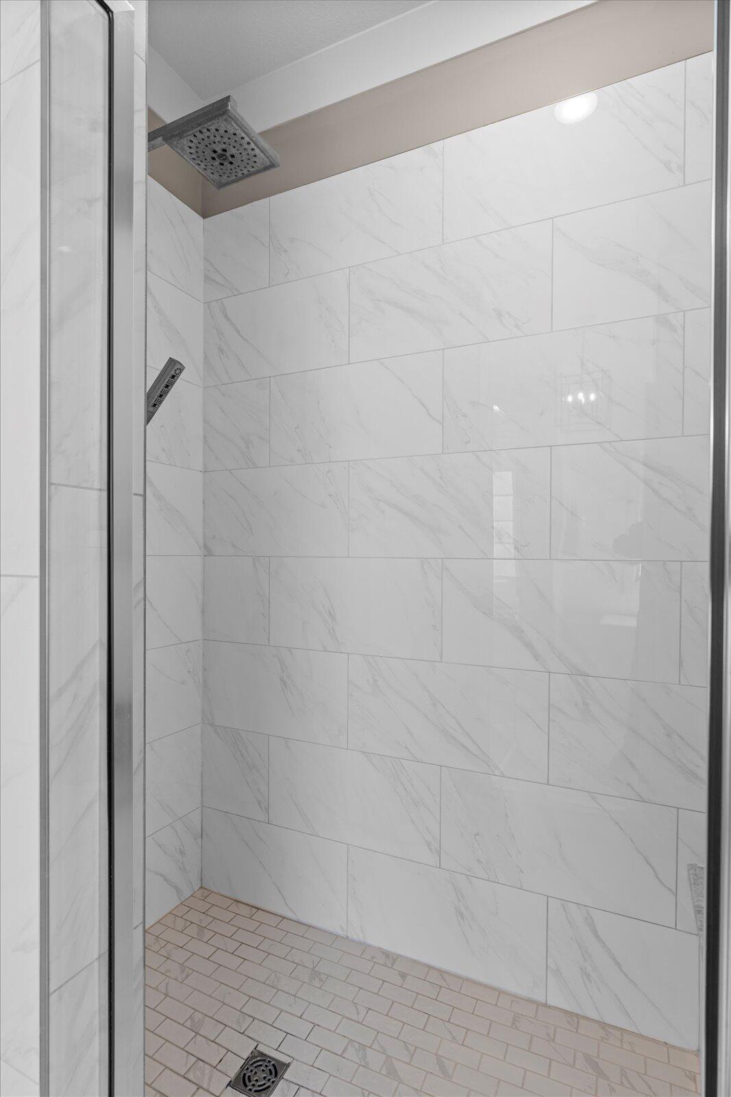 9124 White Ash Drive