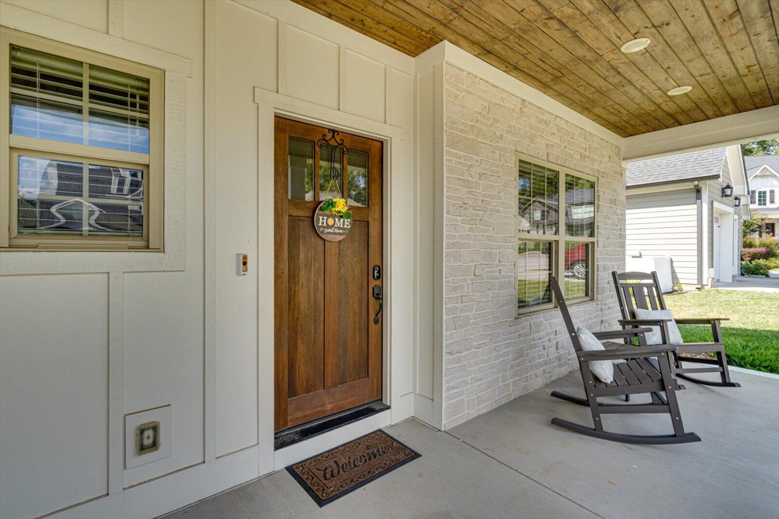 9124 White Ash Drive