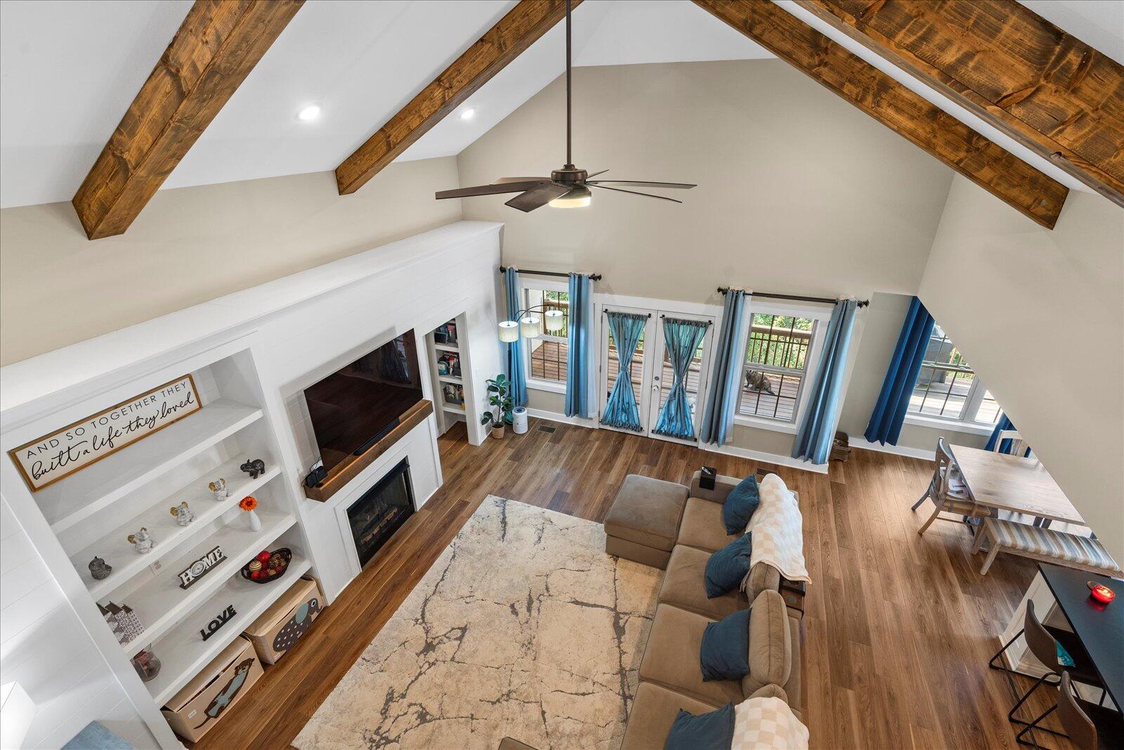 9124 White Ash Drive