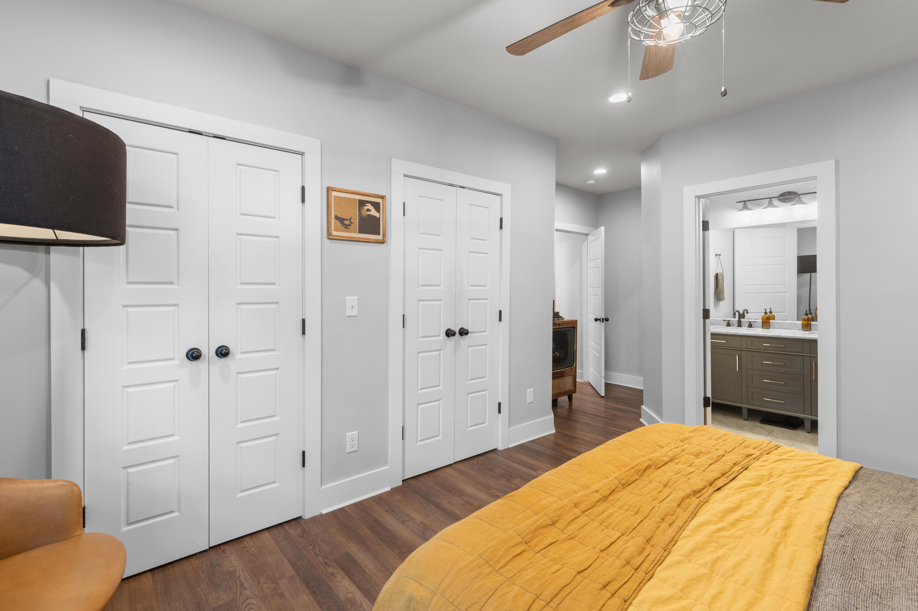 222 Eveningside Drive, 26 & Pt 27