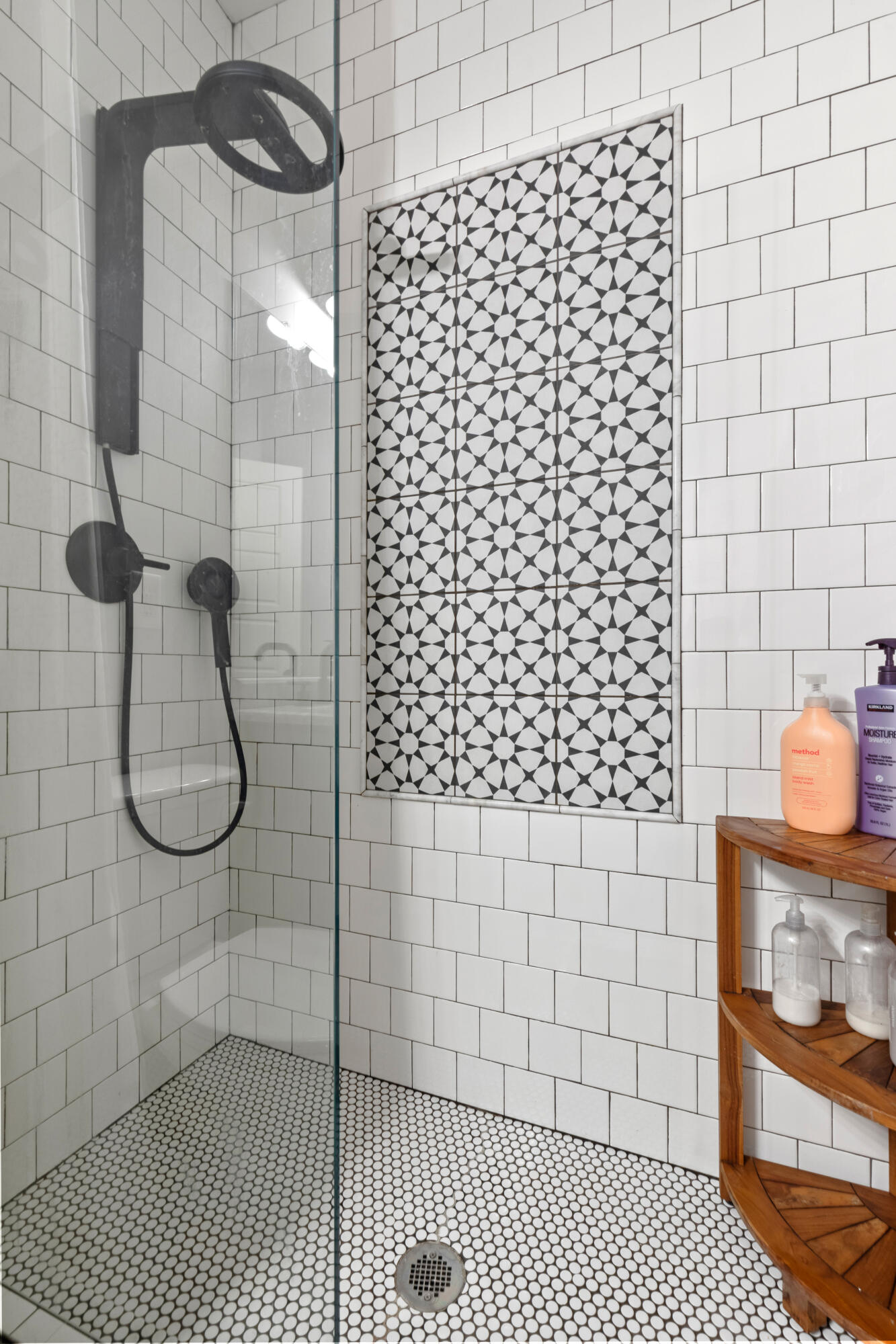 222 Eveningside Drive, 26 & Pt 27