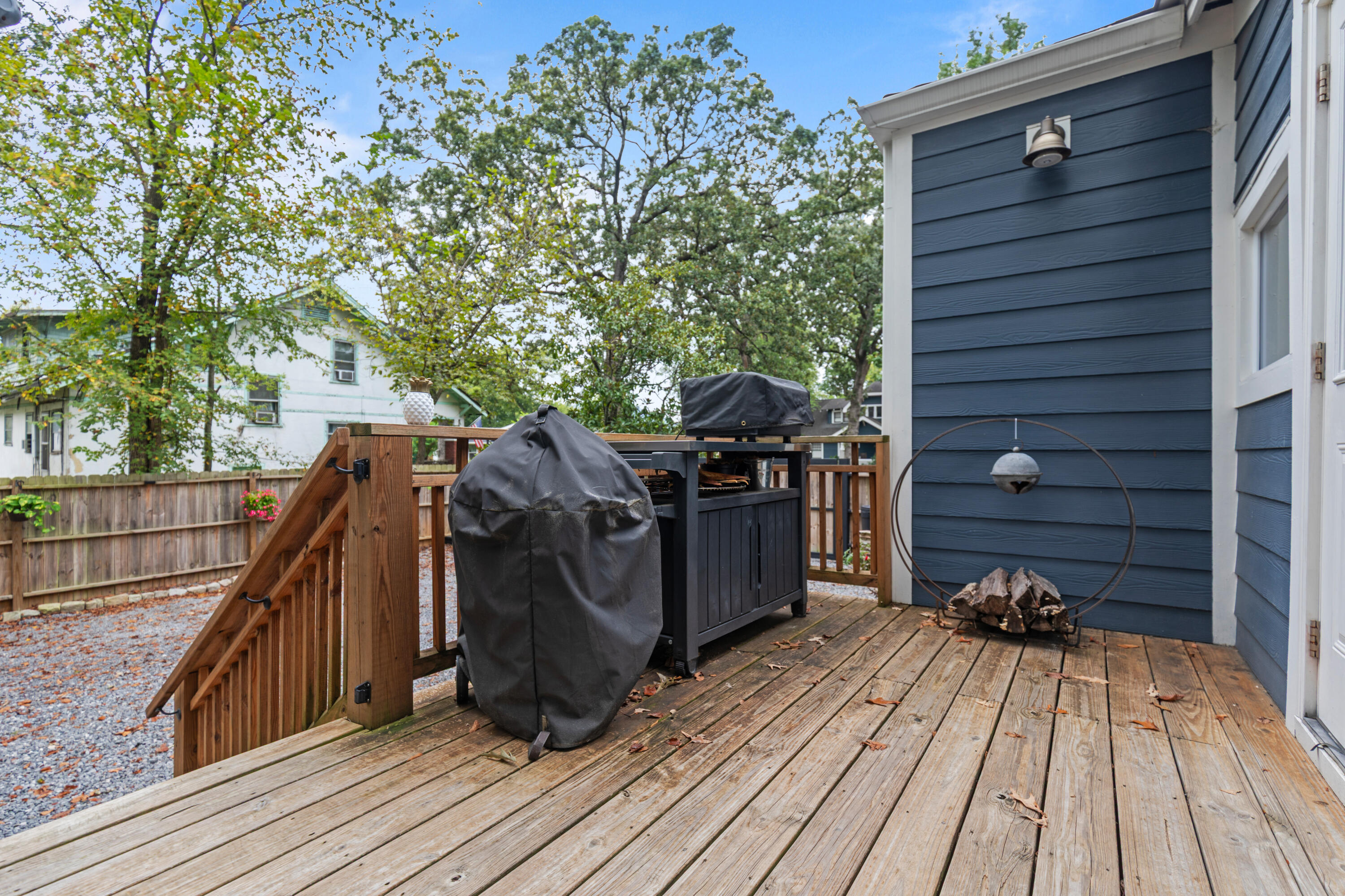 222 Eveningside Drive, 26 & Pt 27