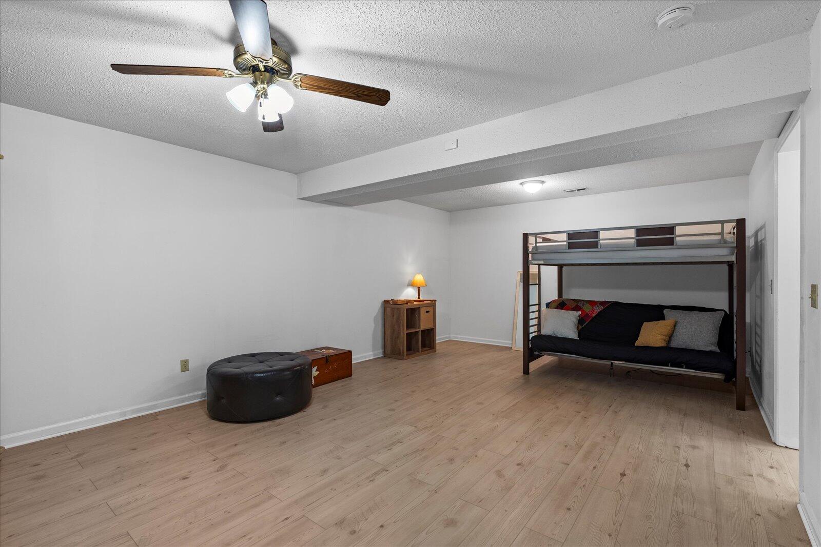 4925 Hunter Village Drive