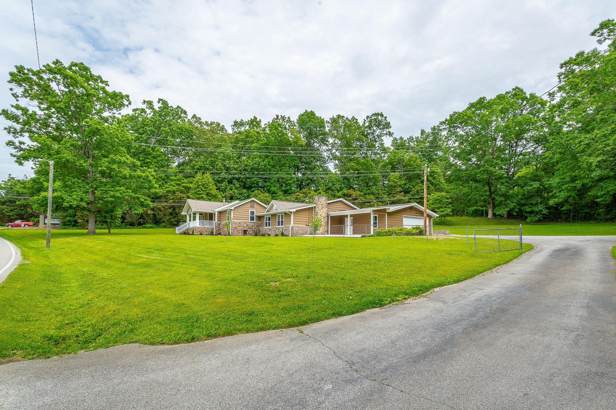 2134 Morris Hill Road