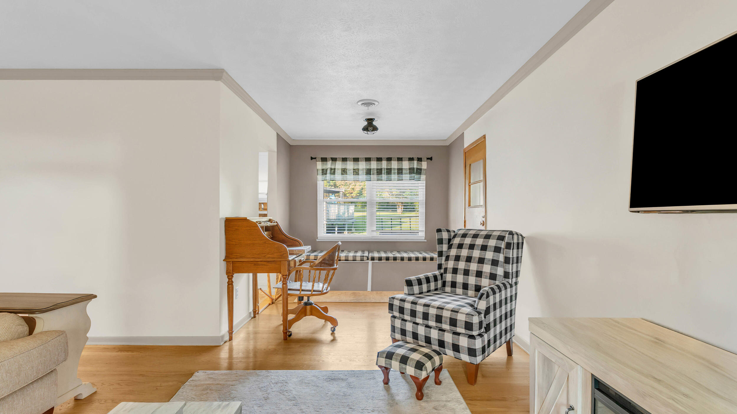 7708 Mayes Chapel Road