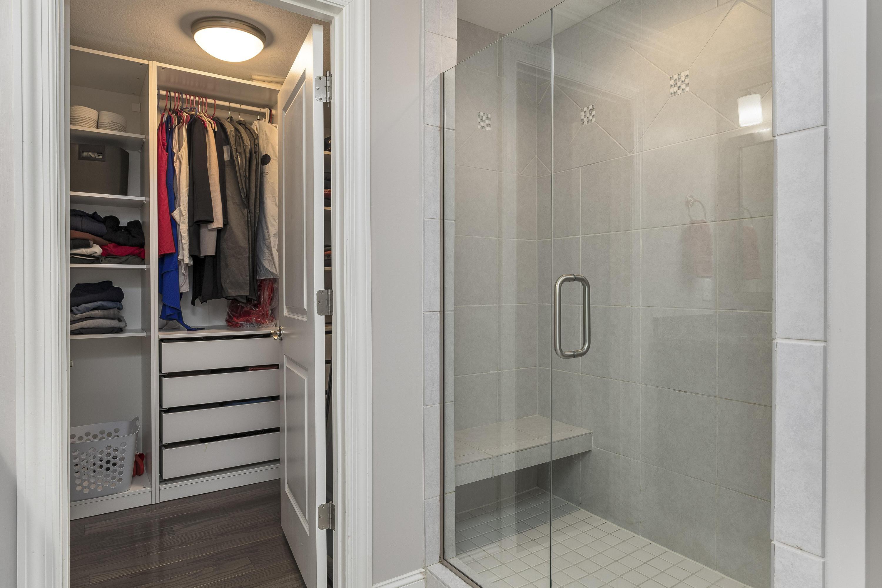 5401 Bungalow Circle