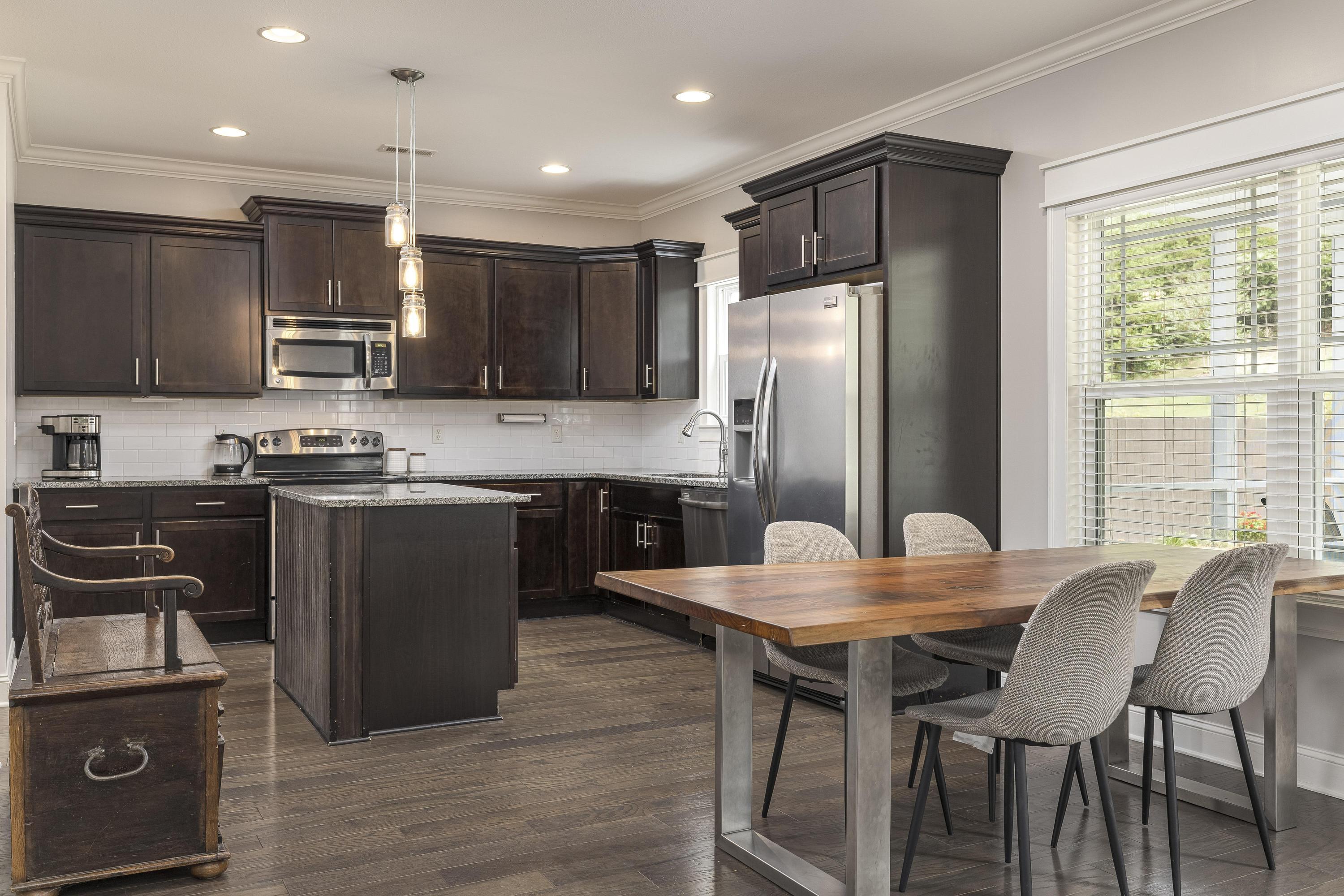 5401 Bungalow Circle