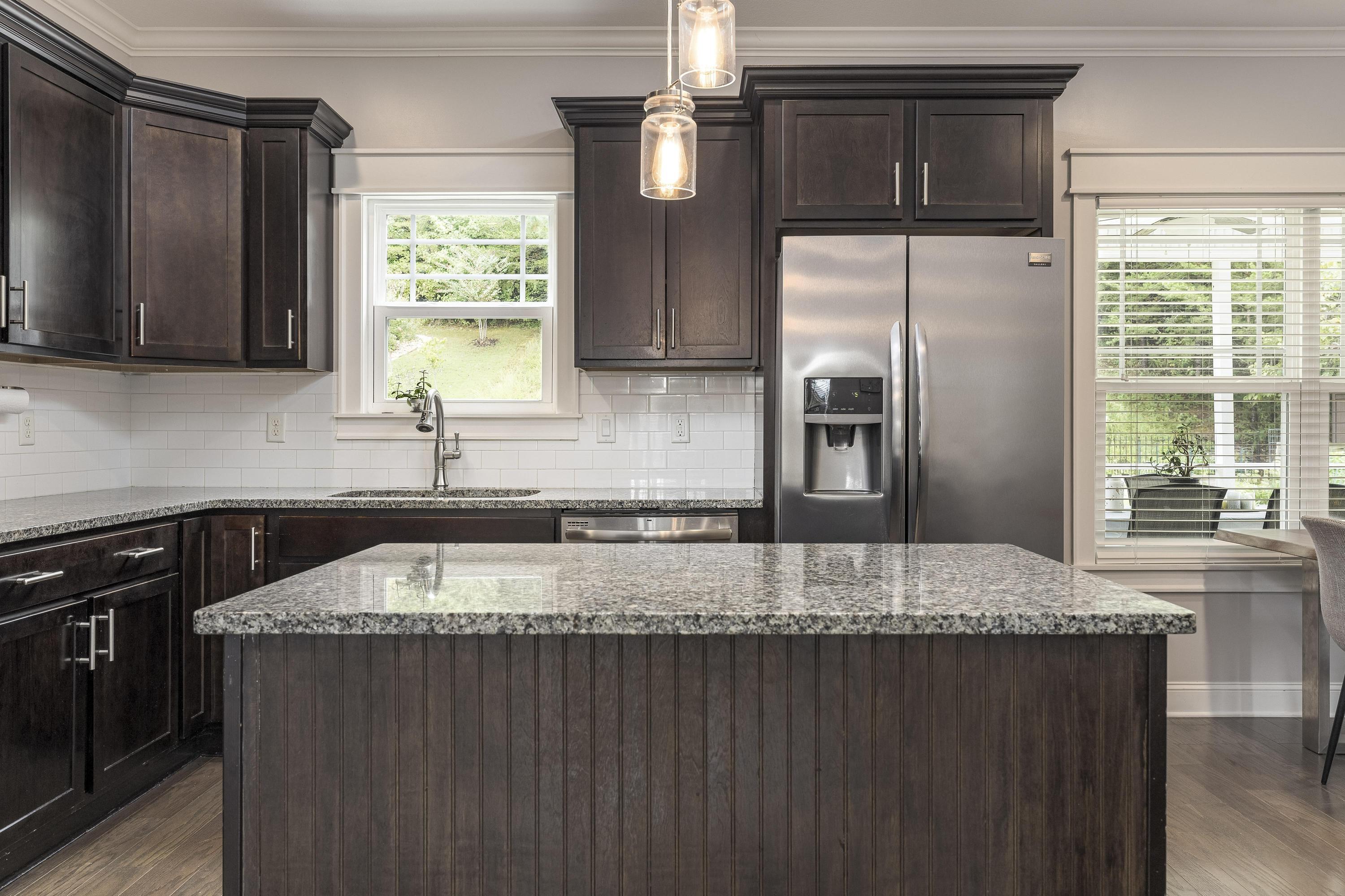 5401 Bungalow Circle