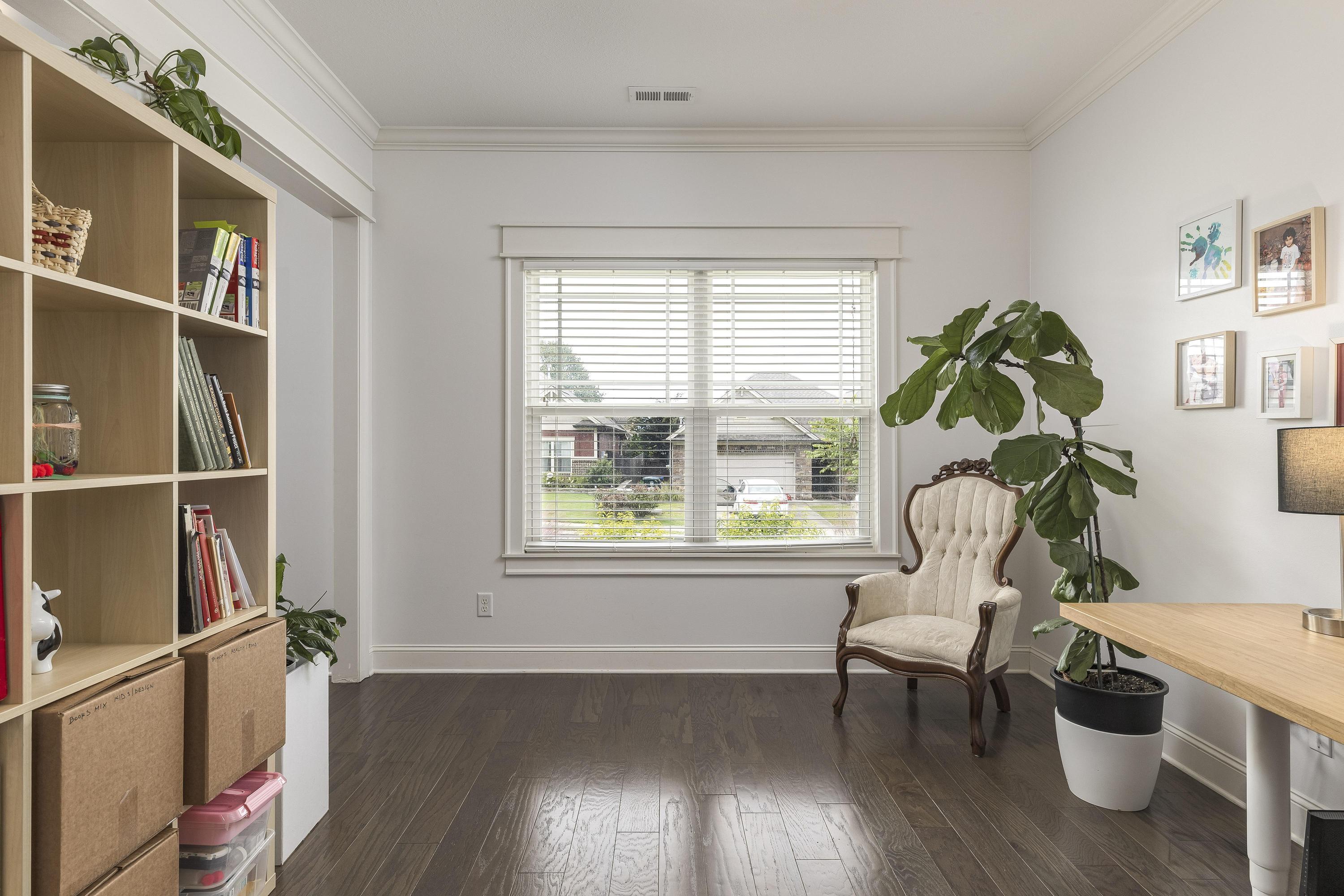 5401 Bungalow Circle